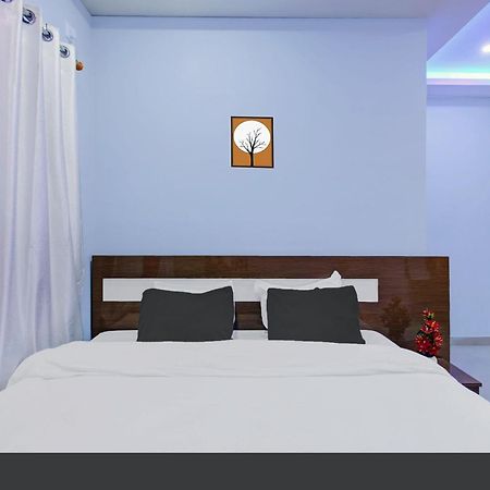 Super Hotel O Sai D-Lux 구와하티 외부 사진